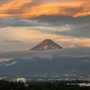  Apartamento Amazing Aircrafts Views In Front Of Airport Guatemala